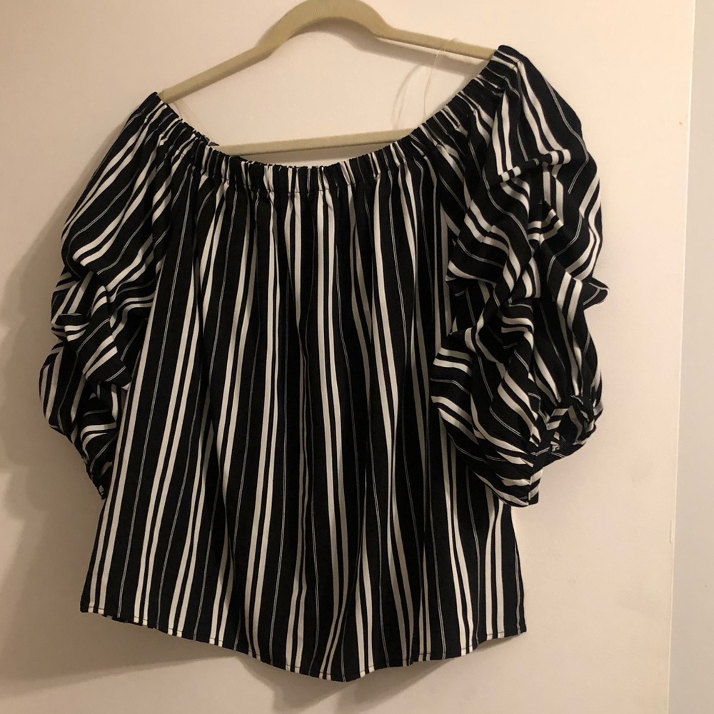 She and Sky stripe top